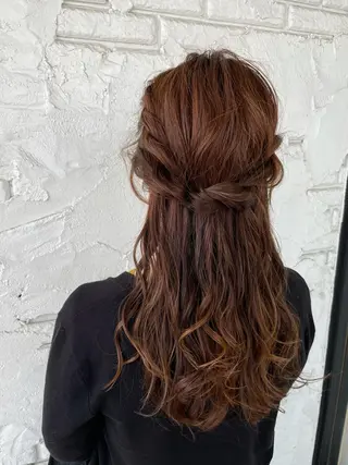 ロング ヘアアレンジ 【髪質改善】 夏目結以のヘアスタイル