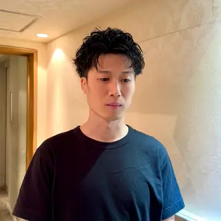 メンズ スパイキーショート 大人パーマ 丸山のヘアスタイル