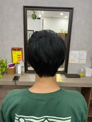 ショート 薮内 香保里のヘアスタイル
