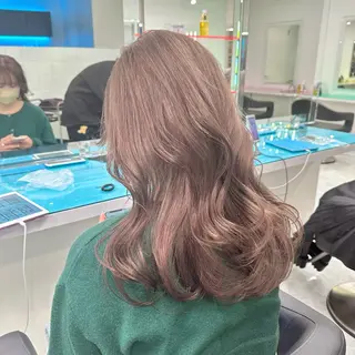 ミディアム ブラウンベージュ🤎 ブリーチなし🤎のヘアスタイル