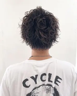 ショート パーマ メンズ 万都里 MATSURIのヘアスタイル