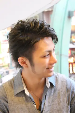 メンズ 河内 崇純のヘアスタイル