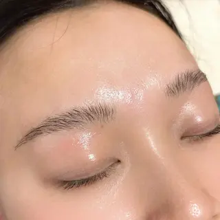 アイブロウ LARGO所属・りんこ RINKOの眉毛・アイブロウイメージ