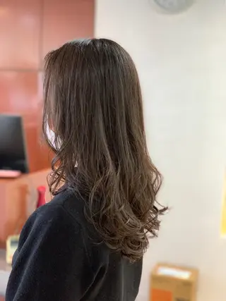 ロング トップスタイリスト 三澤　康司のヘアスタイル