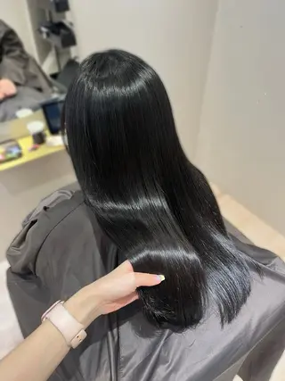 ロング カラー ヘアアレンジ hazuki🐈‍⬛ 透明感カラーのヘアスタイル