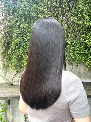 ロング うる艶カラー× ハイトーン/miuのヘアスタイル