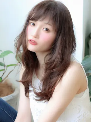 セミロング カラー パーマ ヘアアレンジ VIVIE【ヴィヴィ】所属・髪質改善/韓国風 レイヤー/田村祐樹のヘアスタイル