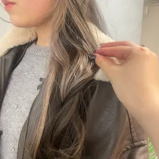 ロング カラー ヘアアレンジ 🎀ダブルカラーレイ ヤーyuuri🎀のヘアスタイル