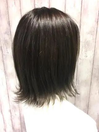 ミディアム 🐈‍⬛Namie 🐈‍⬛のヘアスタイル