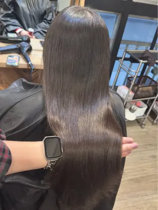 ミディアム 新宿/レイヤー/ ブリーチ/西川翔真のヘアスタイル