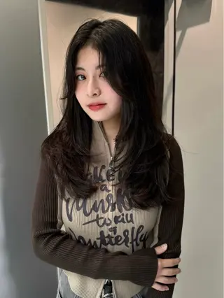 セミロング カラー 韓国風艶カラー 🇰🇷🩶/REIのヘアスタイル