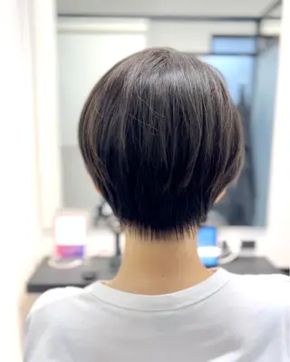 ショート ショートヘア、ボブ こやさん　コヤマのヘアスタイル