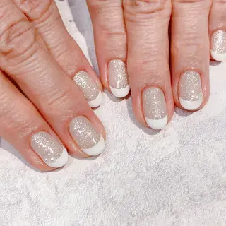 ネイル バニーアイズ　ネイル ニューオータニ博多店のネイルデザイン