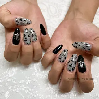 ネイル Sunny.Roa fujiのネイルデザイン