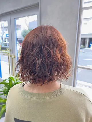 ミディアム パーマ 🦩レイヤー|透明感 カラー🦩makoのヘアスタイル