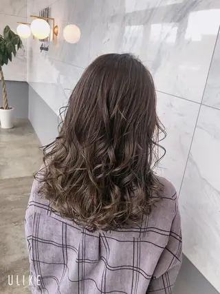 セミロング カラー 難しい髪質の縮毛矯正 高岡/射水/髪質改善のヘアスタイル