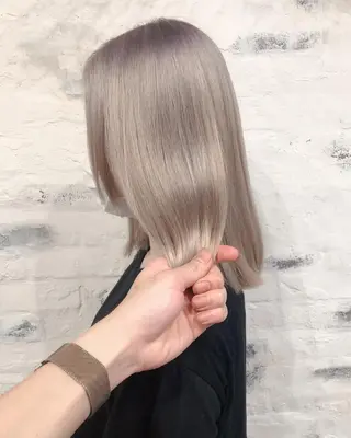 ミディアム カラー XYZ新宿所属・⭐️DAIKI⭐️ ハイトーン/髪質改善のヘアスタイル