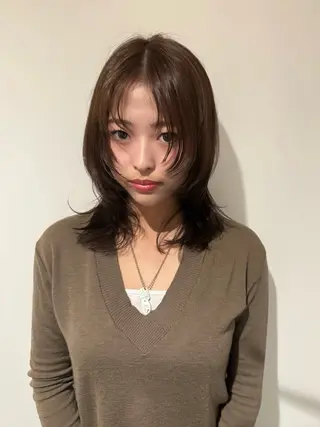 ミディアム カラー yant所属・木村 桃子のヘアスタイル