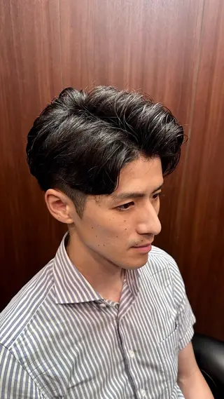 ショート メンズ 深田 千尋のヘアスタイル