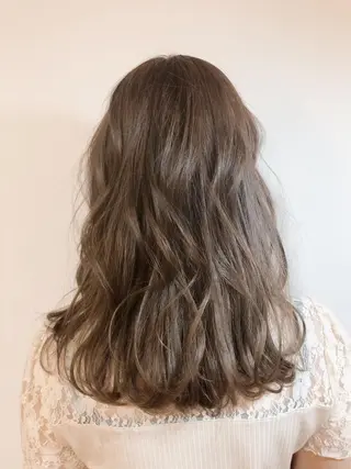 カラー 💙あかみね 💙(mine)のヘアスタイル