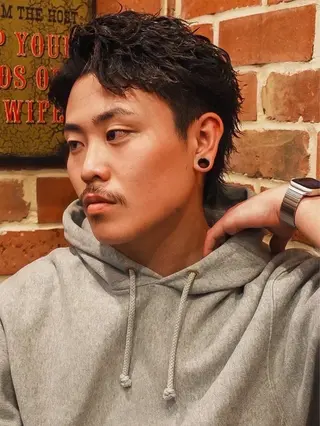 ショート 高橋 ヒゲイトのヘアスタイル