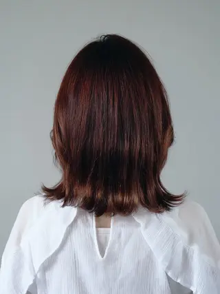 ミディアム カラー 大人レイヤー& 透明感カラー💄のヘアスタイル