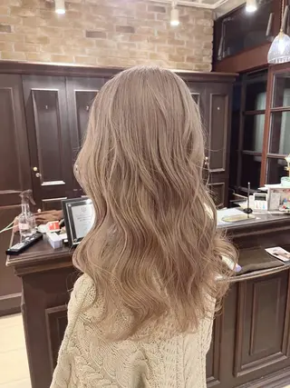 ロング 🧡ミルクティー/ レイヤー🧡ショウナのヘアスタイル