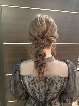 ミディアム 髪質改善/艶髪/ 透明感カラー/サラのヘアスタイル