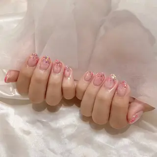 ネイル Raviy渋谷本店所属・𝐌𝐚𝐢𝐤𝐚 🐼💛のネイルデザイン