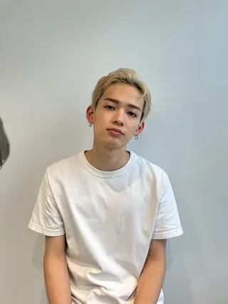 ショート カラー メンズ é.dit tokyo所属・チナ tinaのヘアスタイル