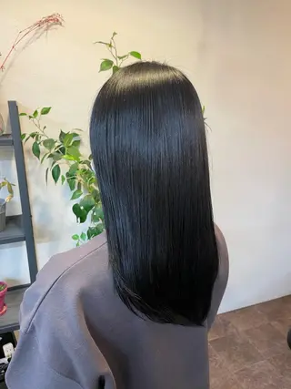 カラー PUUR所属・🍒鈴木 エミリ🍒のヘアスタイル