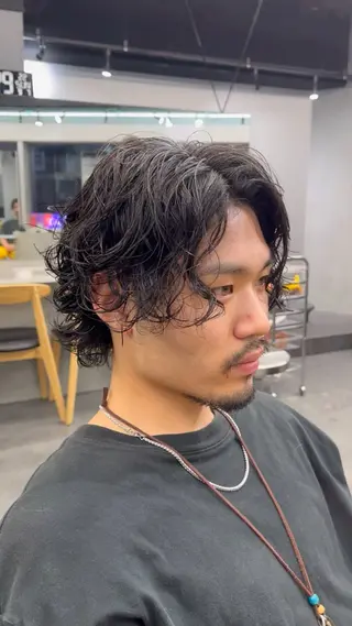 ミディアム パーマ メンズ fifth TOKYO所属・fifth　石垣 海音のヘアスタイル