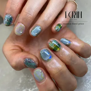 ネイル écrin所属・kouno megumiのネイルデザイン