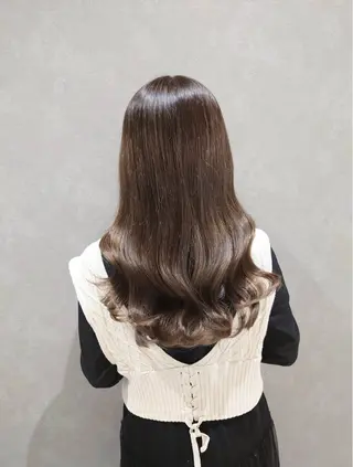 ロング カラー 森岡 陸のヘアスタイル
