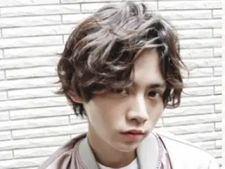 ショート カラー パーマ メンズ イヤリングカラー Ai 浅草橋店のヘアスタイル