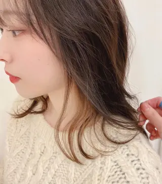 ミディアム カラー ボブ顔周り 韓国遠藤小雪のヘアスタイル