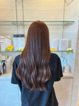 ロング GRANDEUR焼津 村越 捺稀のヘアスタイル