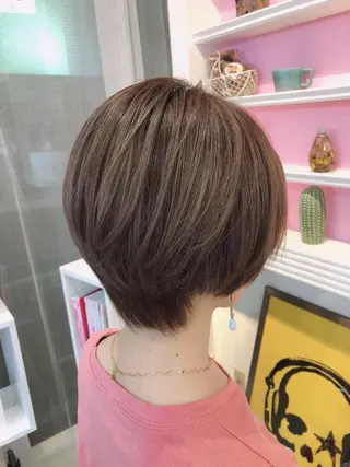 ショート カラー 浦山 和之のヘアスタイル