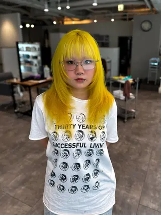 ロング カラー CAF SHUYUのヘアスタイル