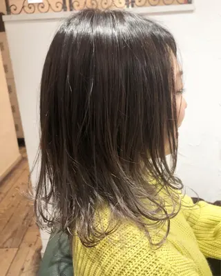 ミディアム ナカオ ヤストシのヘアスタイル