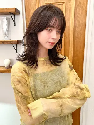 ミディアム MAKES表参道所属・小野里 樹のヘアスタイル