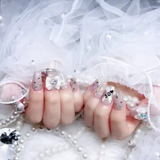 ネイル Yudia🦋 azuのネイルデザイン