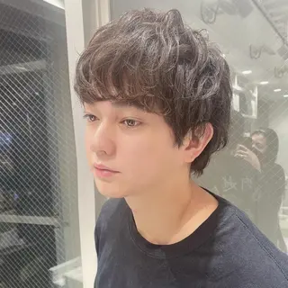 パーマ メンズ ウルフカット/吉村 桃子のヘアスタイル