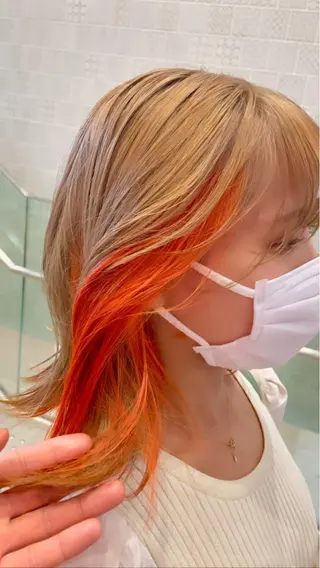 ミディアム カラー 湯田 竜也のヘアスタイル