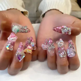 ネイル 💎🐰 saki. m 🐰💎のネイルデザイン