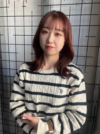 カラー AYANE 韓国ヘア /レイヤーカットのヘアスタイル