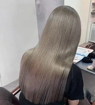 ロング okura nanamiのヘアスタイル