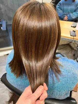 ミディアム OFF YUYAのヘアスタイル