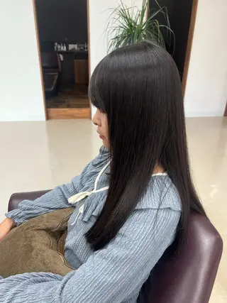 ロング amoa所属・野沢 亜美のヘアスタイル