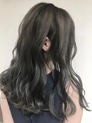 カラー 島袋 ナオユキのヘアスタイル